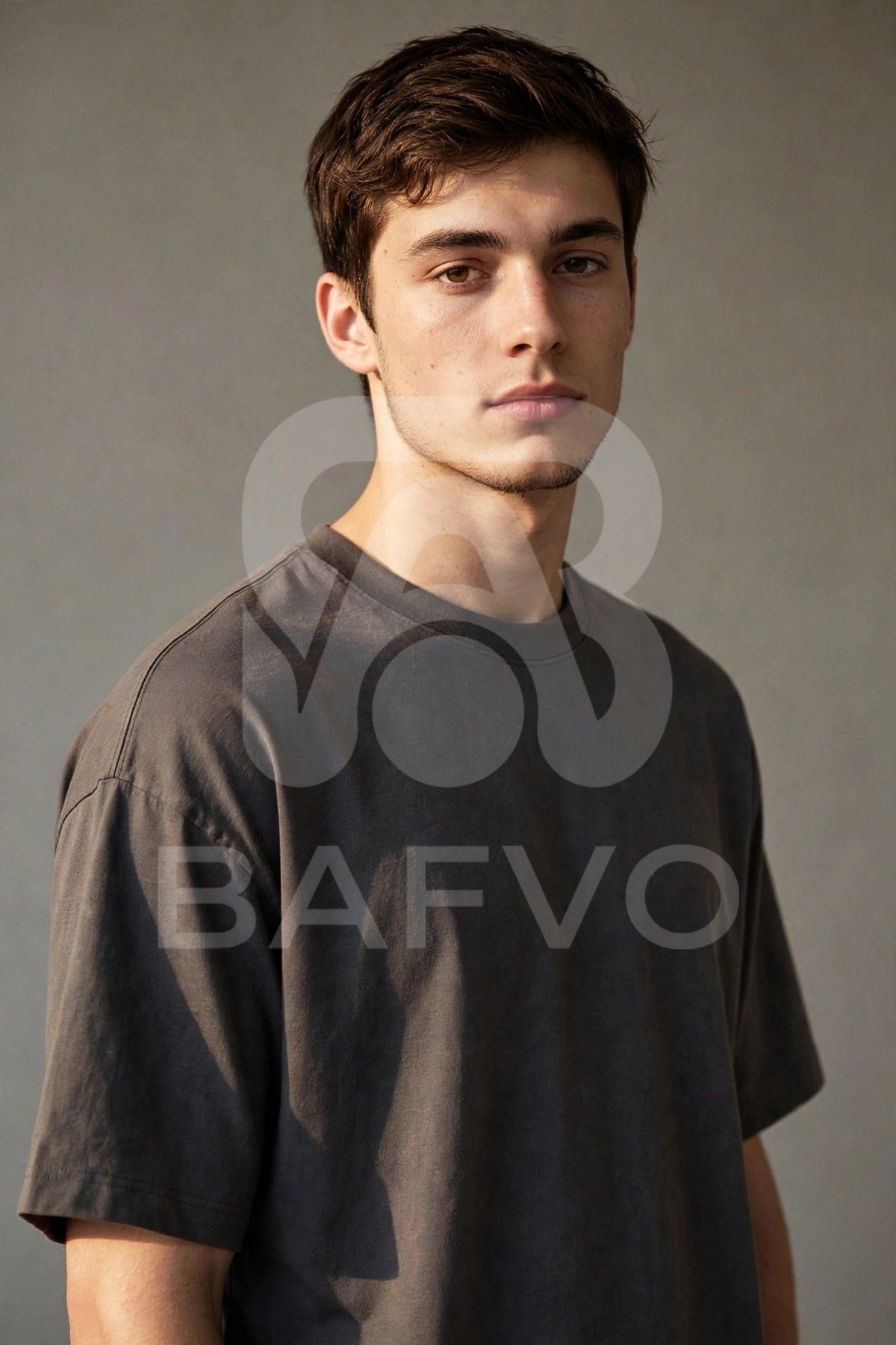 Boxy T-Shirt Fit Guide: How It's Supposed to Fit